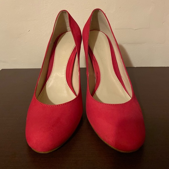 Colin Stuart Pink Pump - Picture 2 of 5